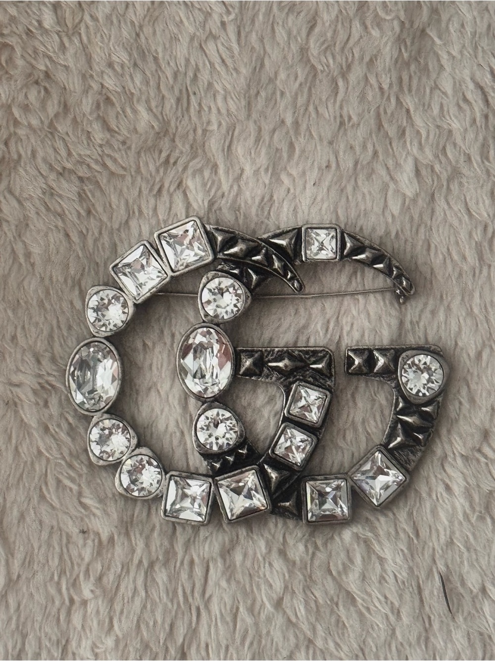 Gucci Silver-Tone Double G Crystal Brooch
